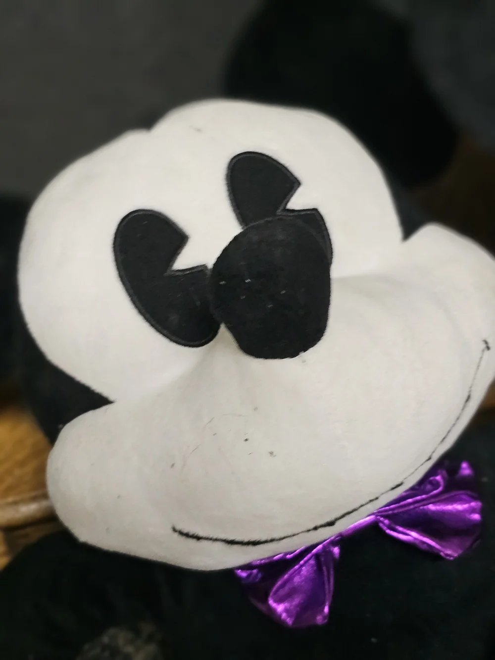 Disney 100 Years of Wonder Mickey and Minnie Mouse 32